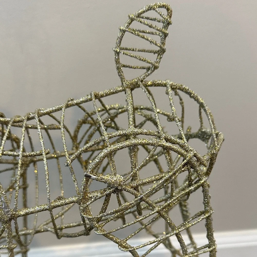 Pier‎ 1 Gold Glitter Wire Standing 22